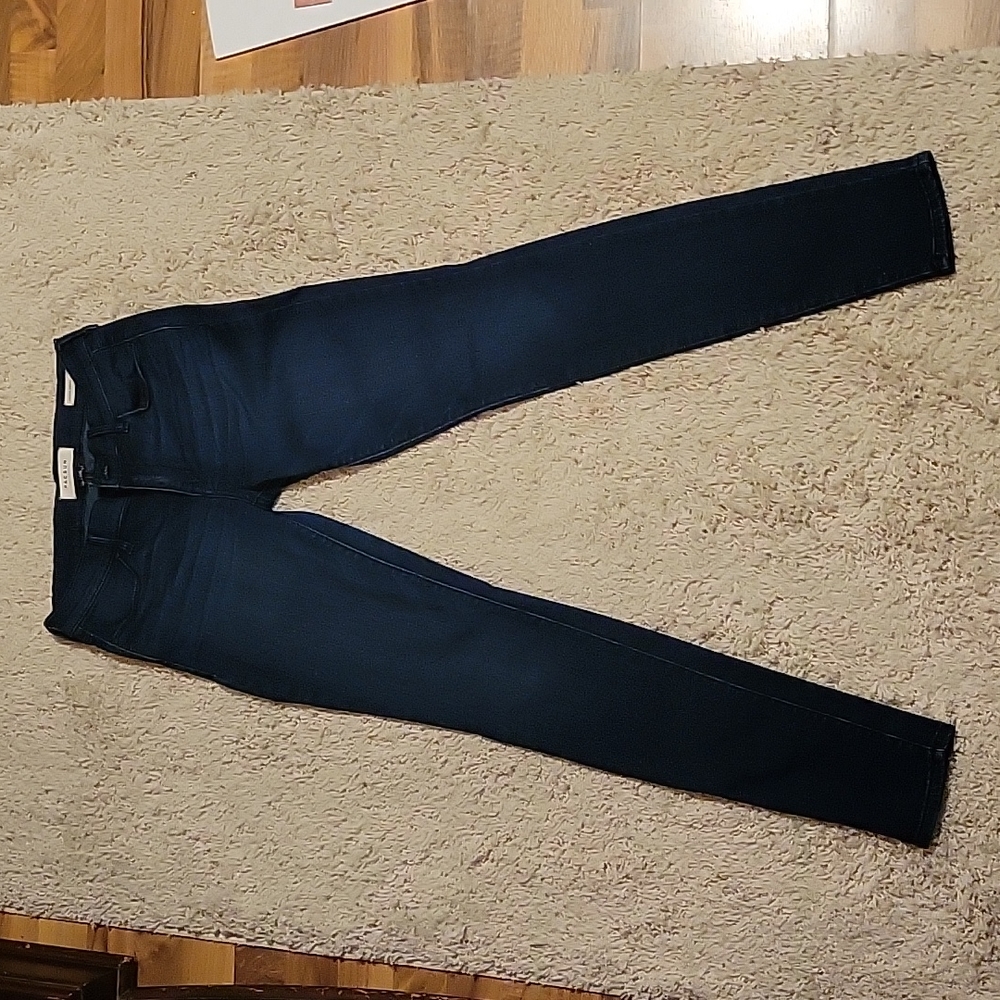 Pacsun super stretch jegging 26L. Dark wash